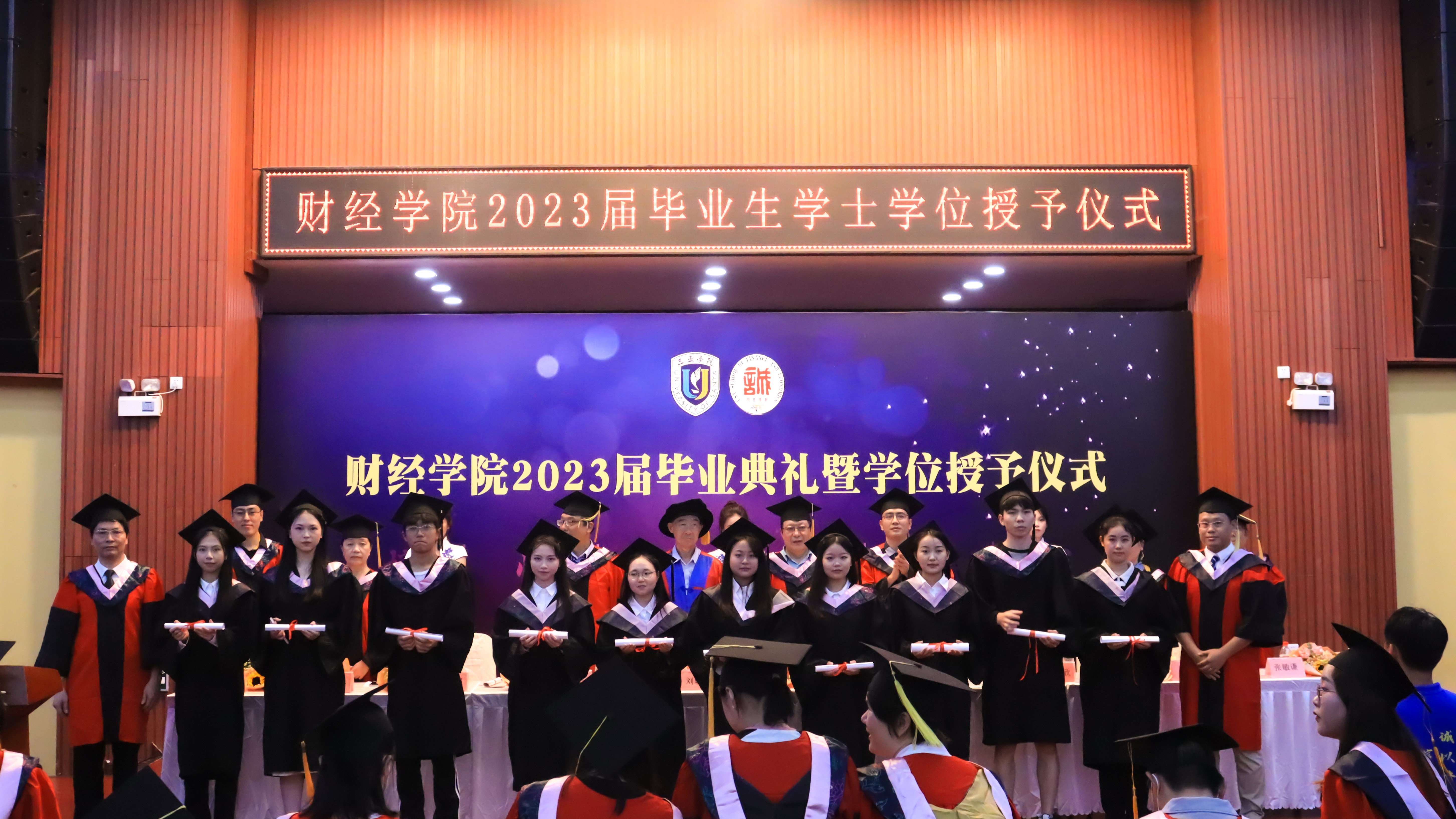 647ef4cd0c195.jpg